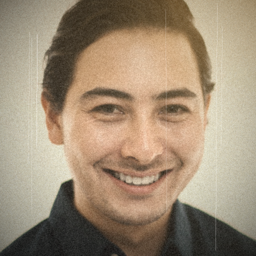 Photo of Robson Hatsukami Morgan, vintage film camera effect